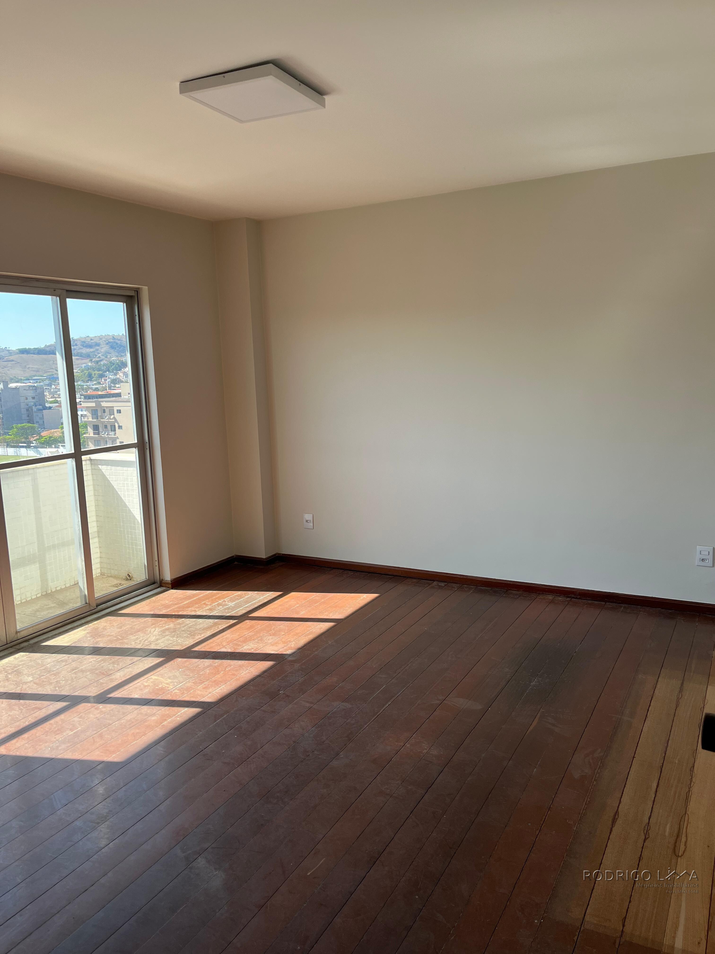 Apartamento com vista exuberante para venda em São Lourenço MG