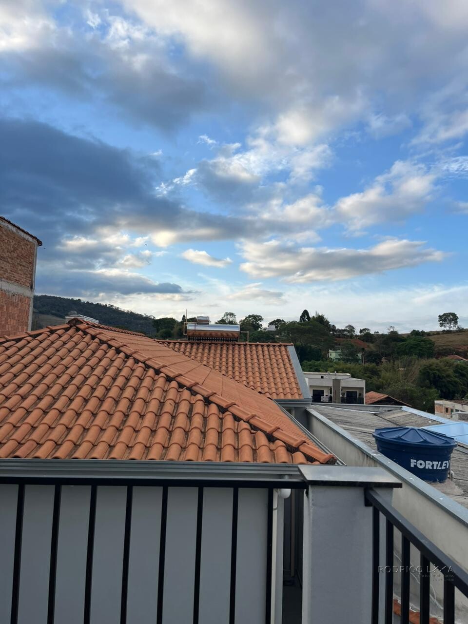 Casa para venda em São Lourenço - MG.