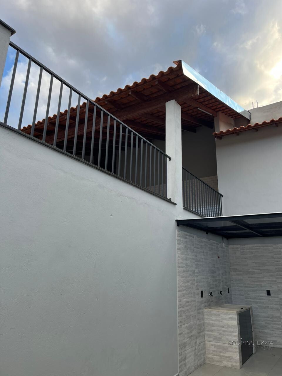 Casa para venda em São Lourenço - MG.