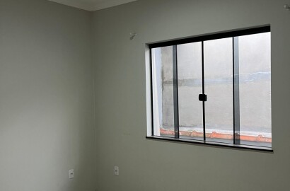 Casa para venda em São Lourenço - MG.