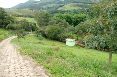 Lindo sítio para venda próximo a São Lourenço MG.