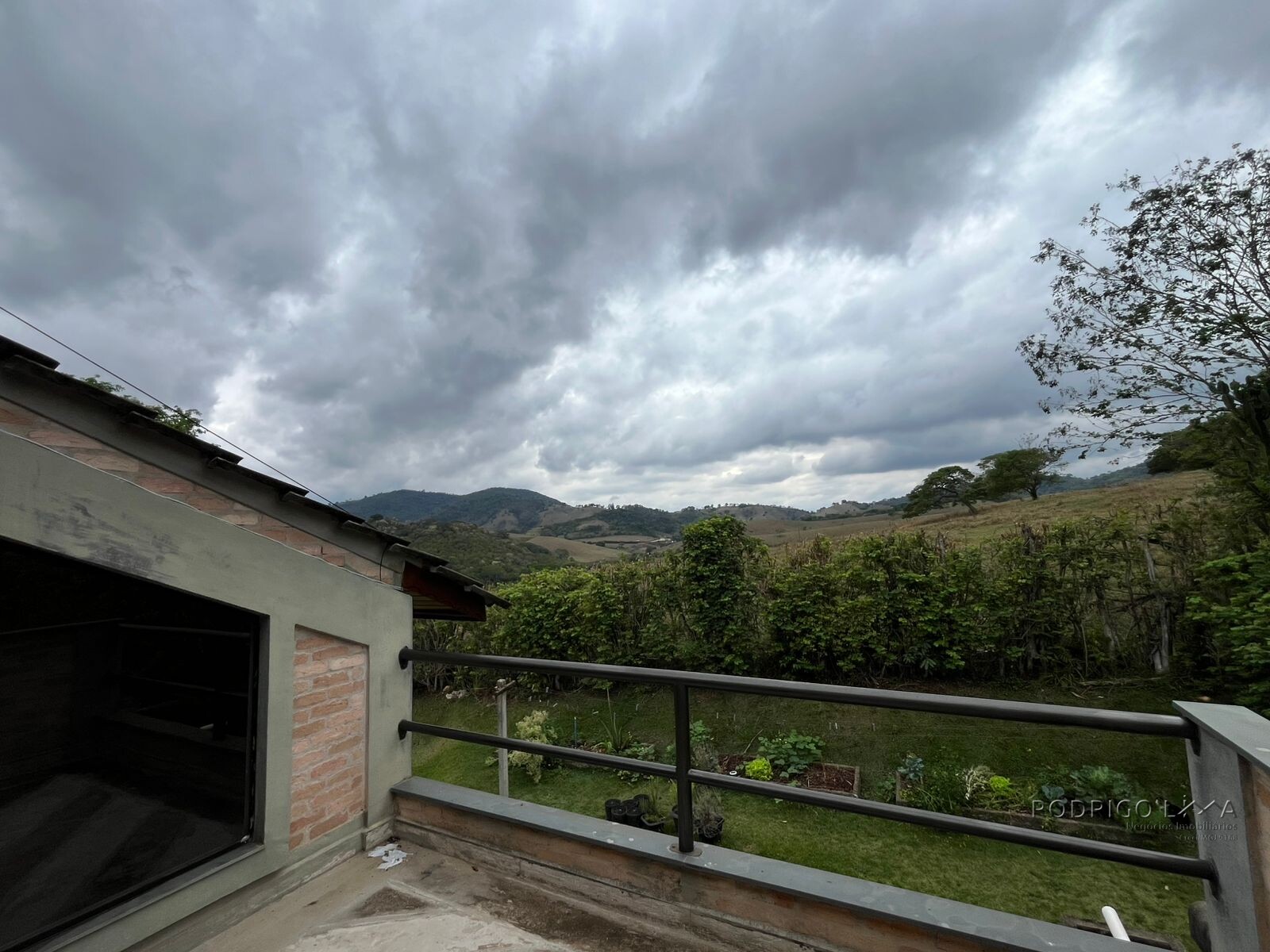 Casa de alto padrão para venda próximo a São Lourenço MG