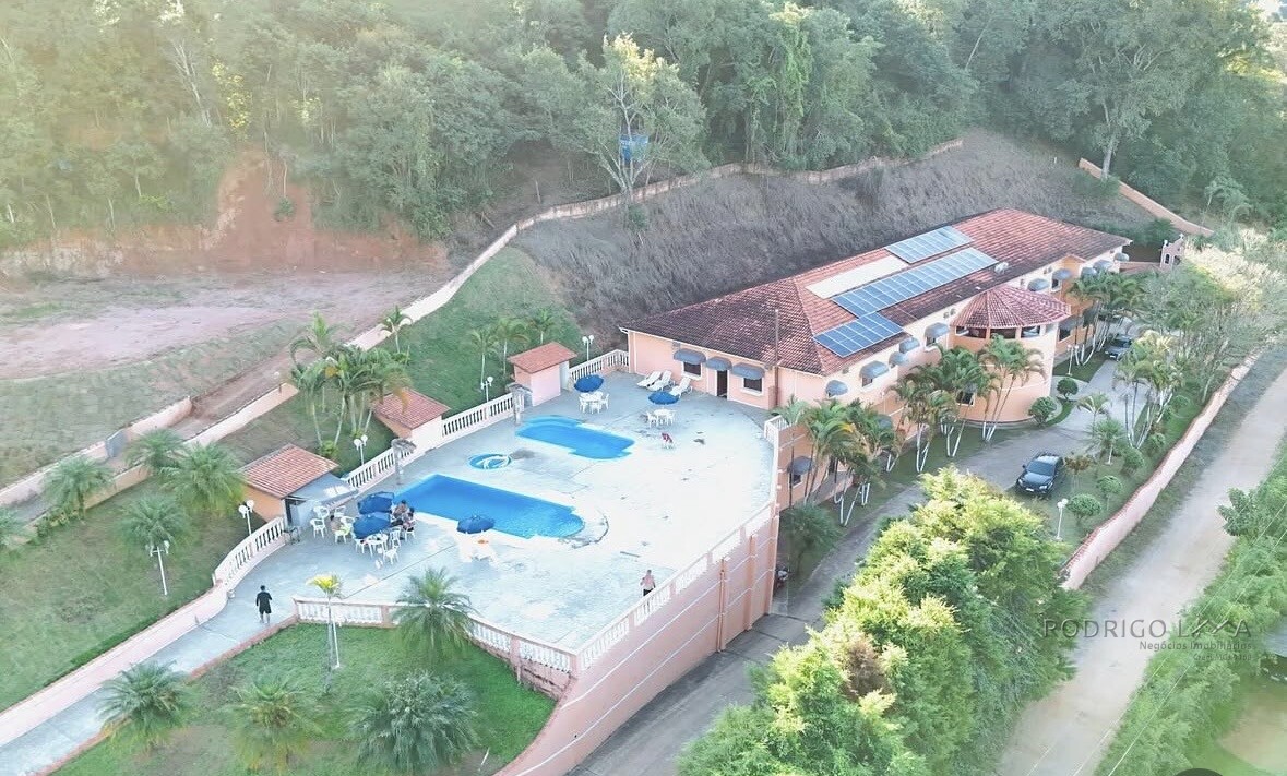 Lindo Hotel Fazenda para venda em Estiva MG.