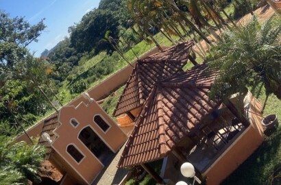 Lindo Hotel Fazenda para venda em Estiva MG.