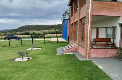 Linda fazenda para venda em São José da Barra MG