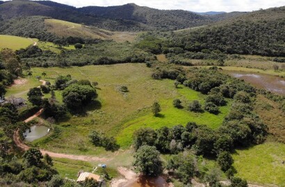 Fazenda para venda na região de  Carvalhos MG