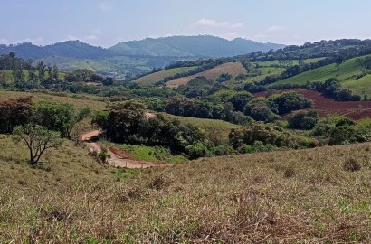 Área rural para venda próximo a São Lourenço MG.