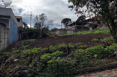 Lote plano para venda em São Lourenço MG