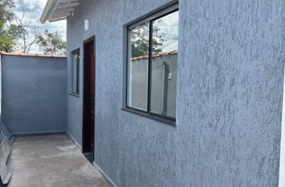 Casa a venda em São Lourenço - MG.