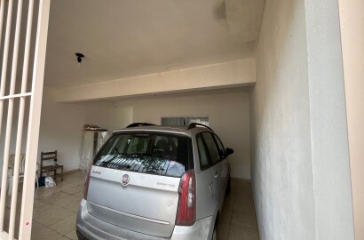 Casa a venda em ótimo bairro em São Lourenço MG