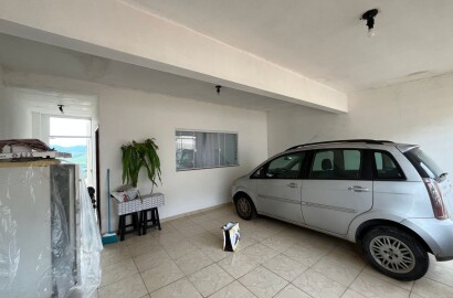 Casa a venda em ótimo bairro em São Lourenço MG