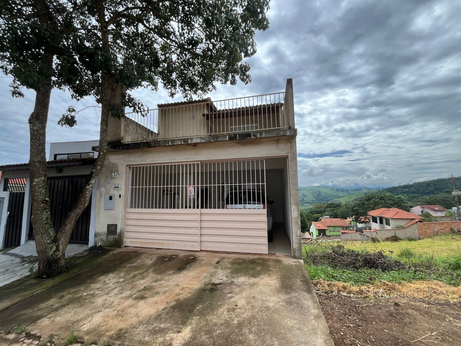 Casa a venda em ótimo bairro em São Lourenço MG