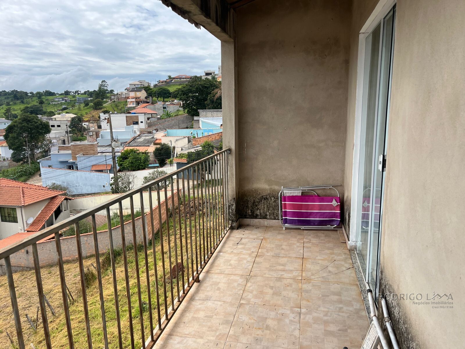 Casa a venda em ótimo bairro em São Lourenço MG