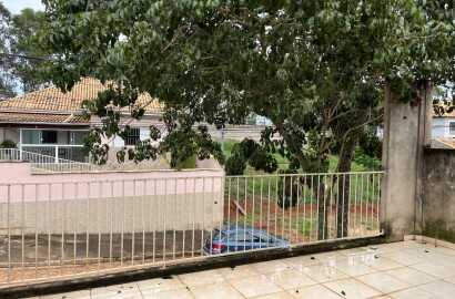 Casa a venda em ótimo bairro em São Lourenço MG
