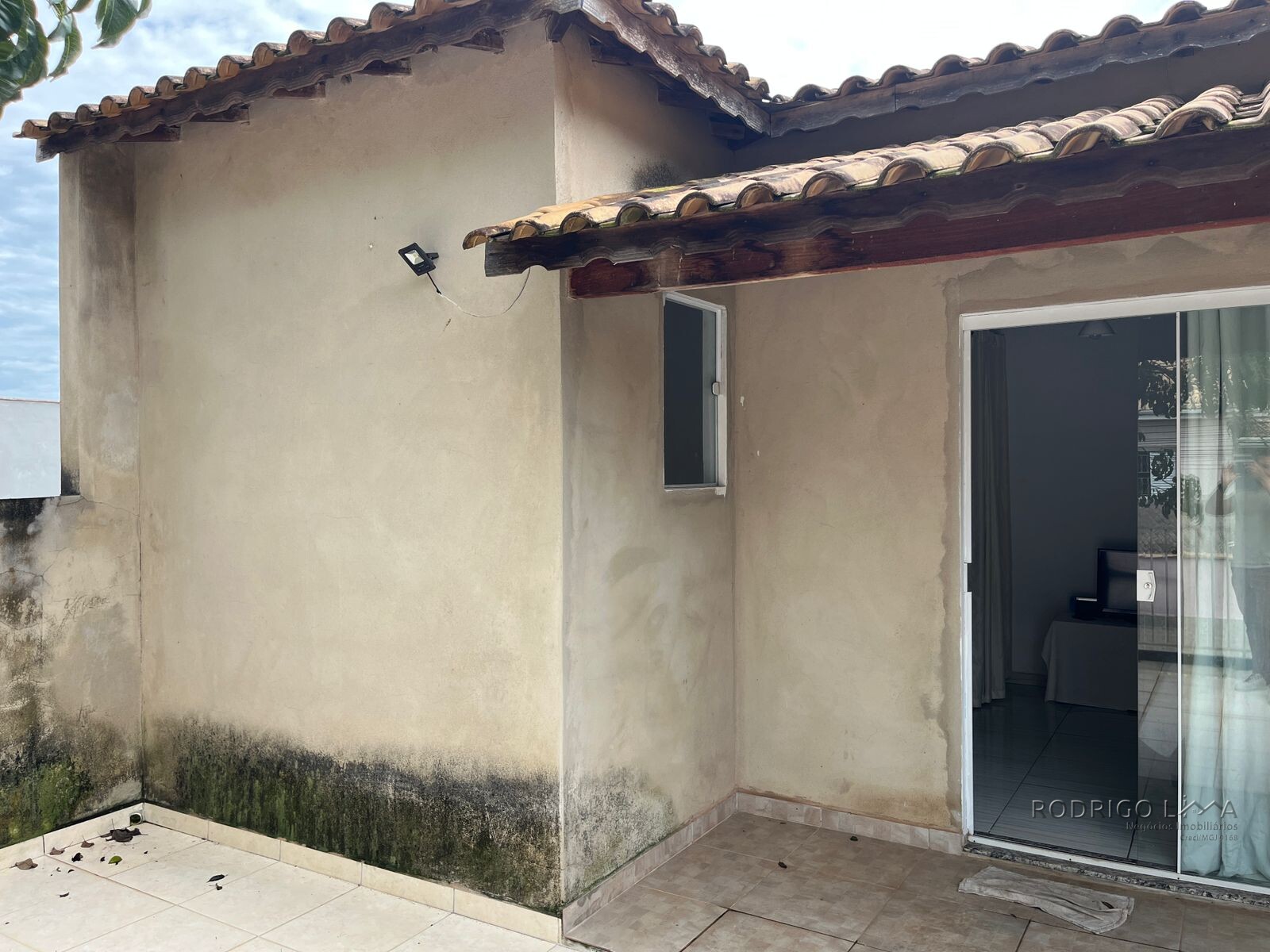 Casa a venda em ótimo bairro em São Lourenço MG