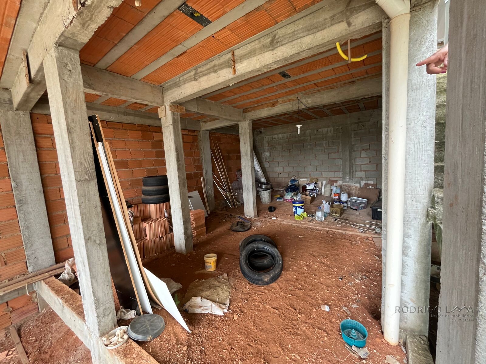 Casa a venda em ótimo bairro em São Lourenço MG