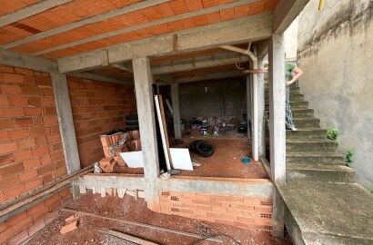 Casa a venda em ótimo bairro em São Lourenço MG