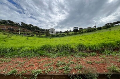 Lote em condomínio de alto padrão em São Lourenço MG