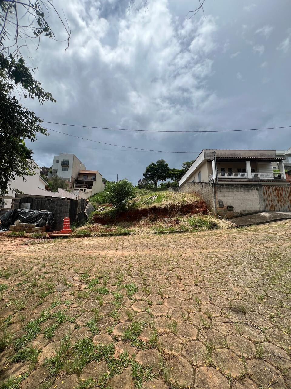 Lote para venda em São Lourenço MG