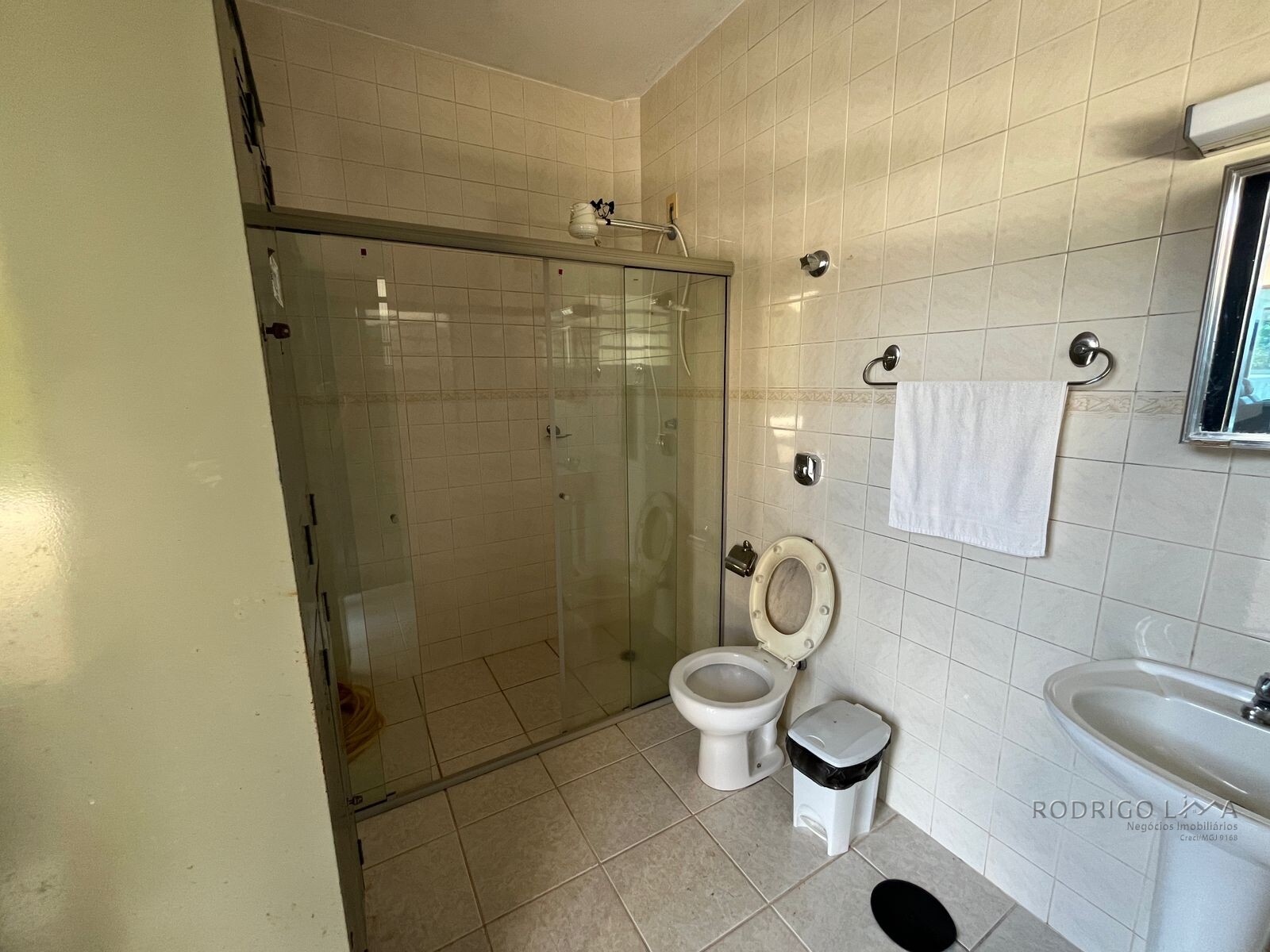 Casa para venda em bairro de alto padrão em São Lourenço MG