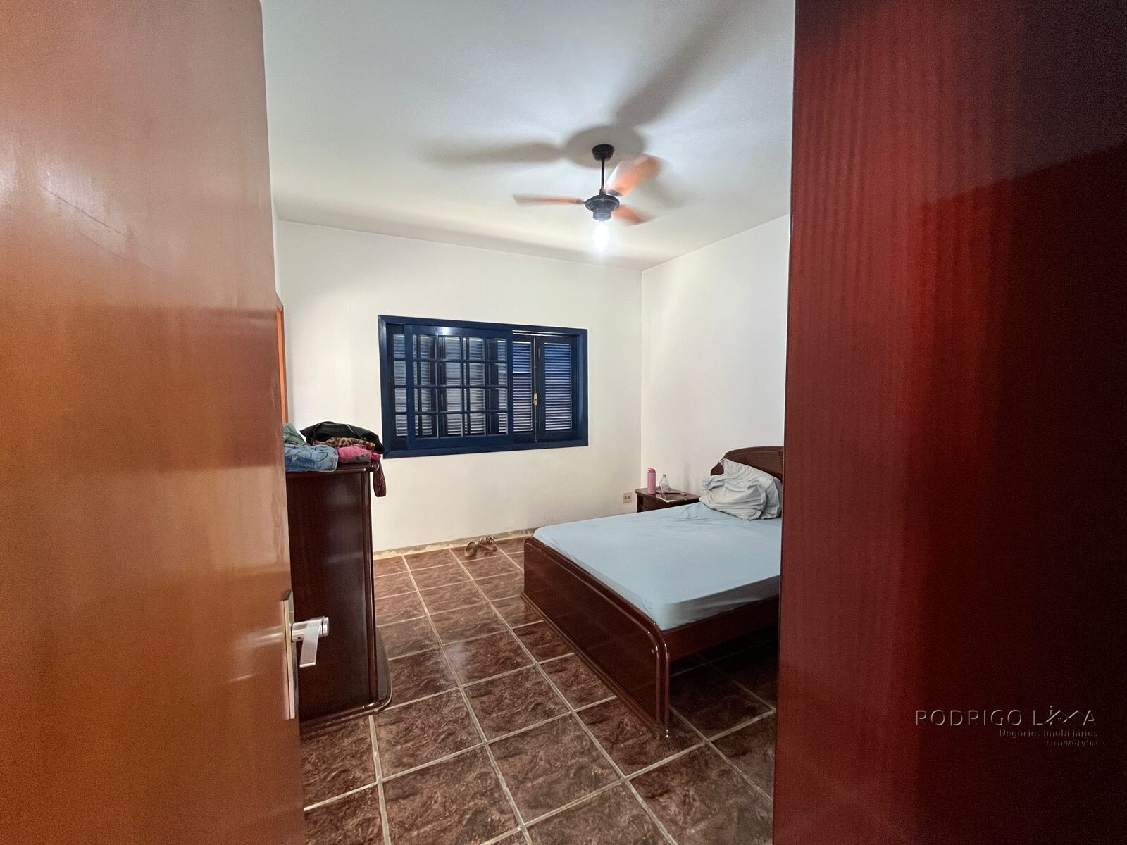 Casa para venda em bairro de alto padrão em São Lourenço MG