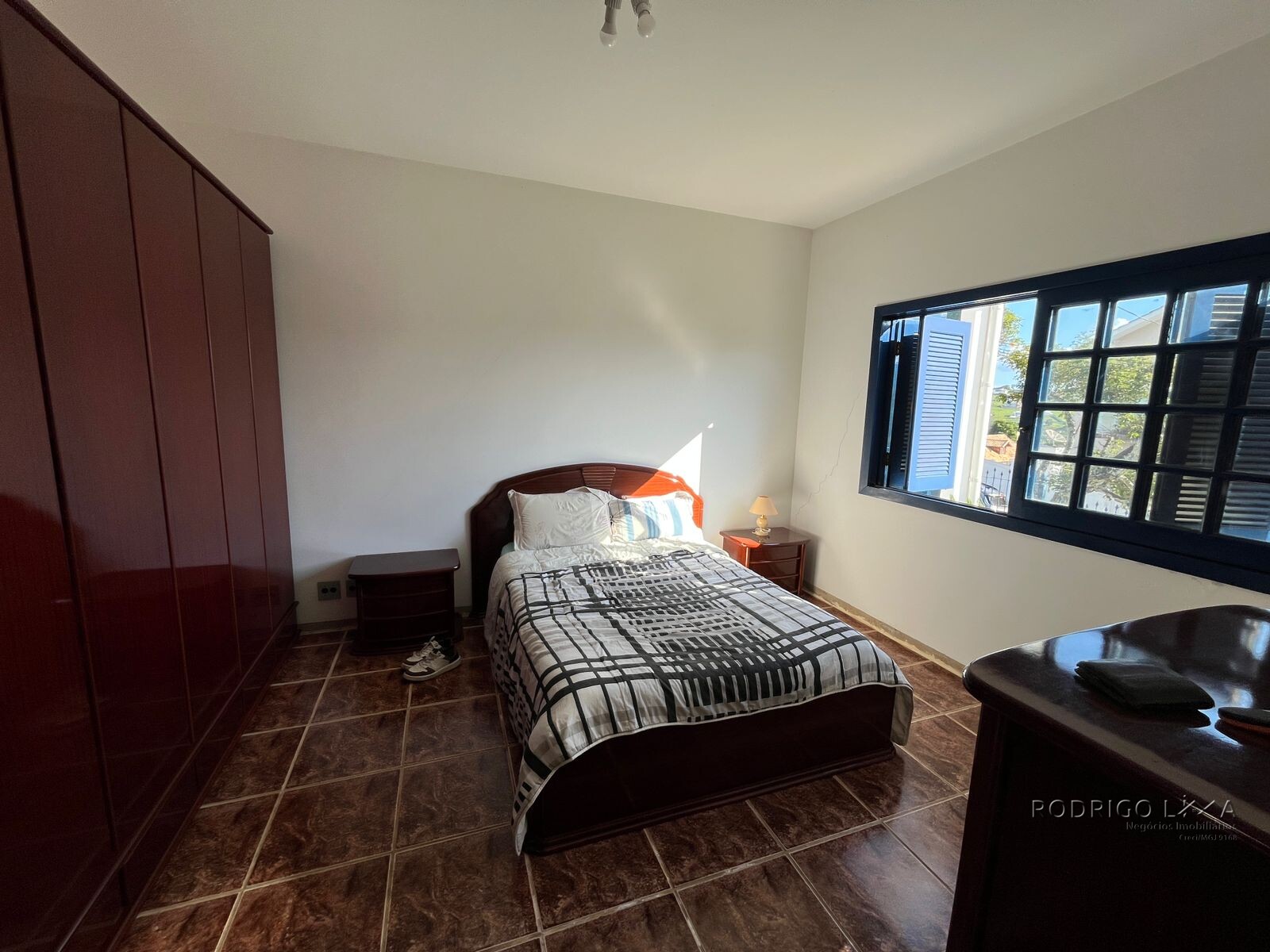 Casa para venda em bairro de alto padrão em São Lourenço MG