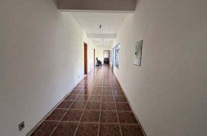 Casa para venda em bairro de alto padrão em São Lourenço MG