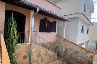 Casa à venda em São Lourenço MG