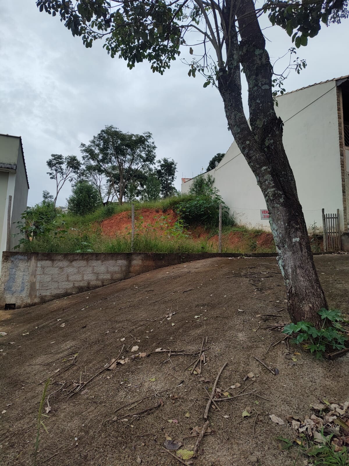 Lote para venda em bairro nobre de São Lourenço