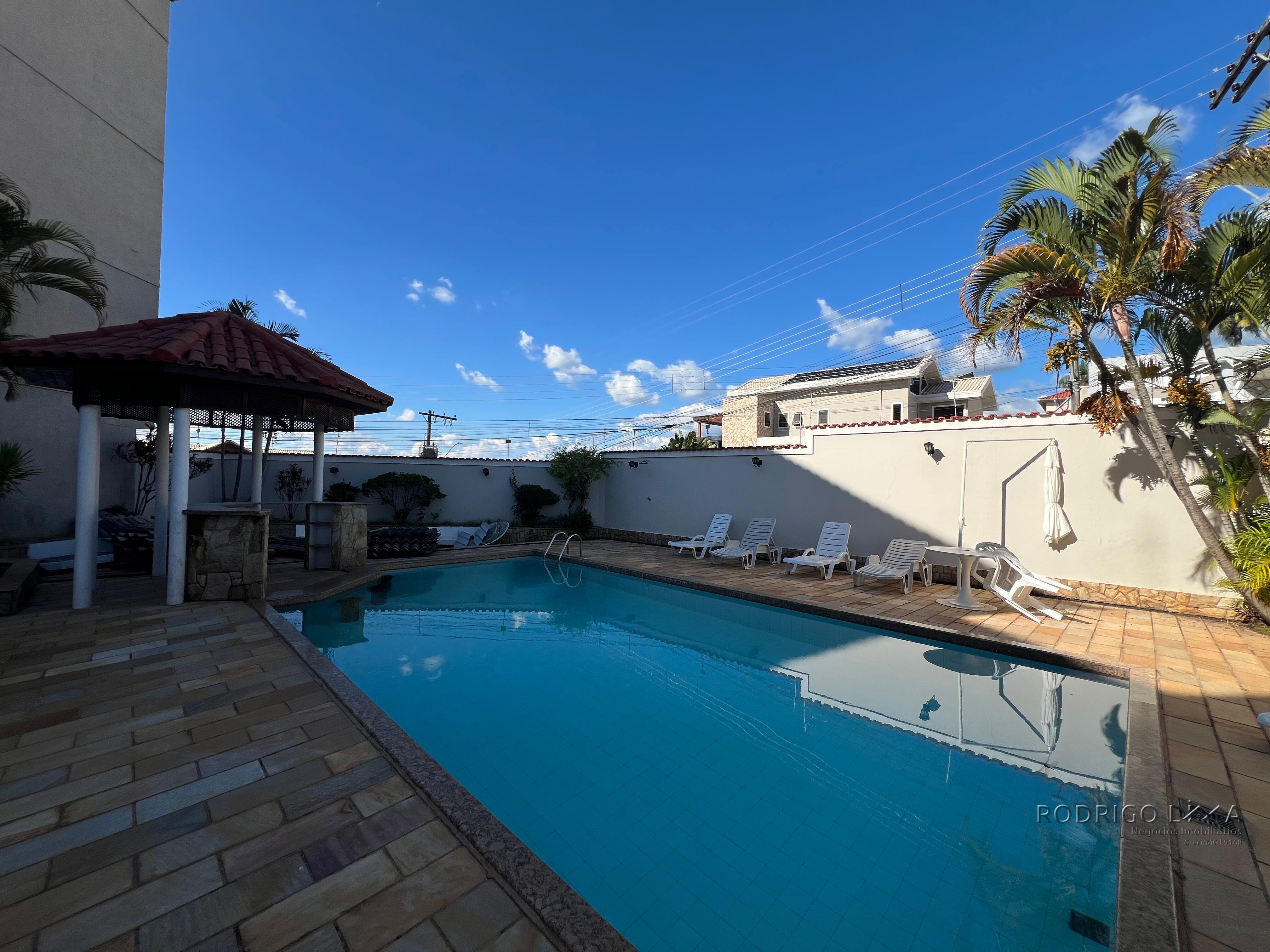 Apartamento de alto padrão para venda em São Lourenço