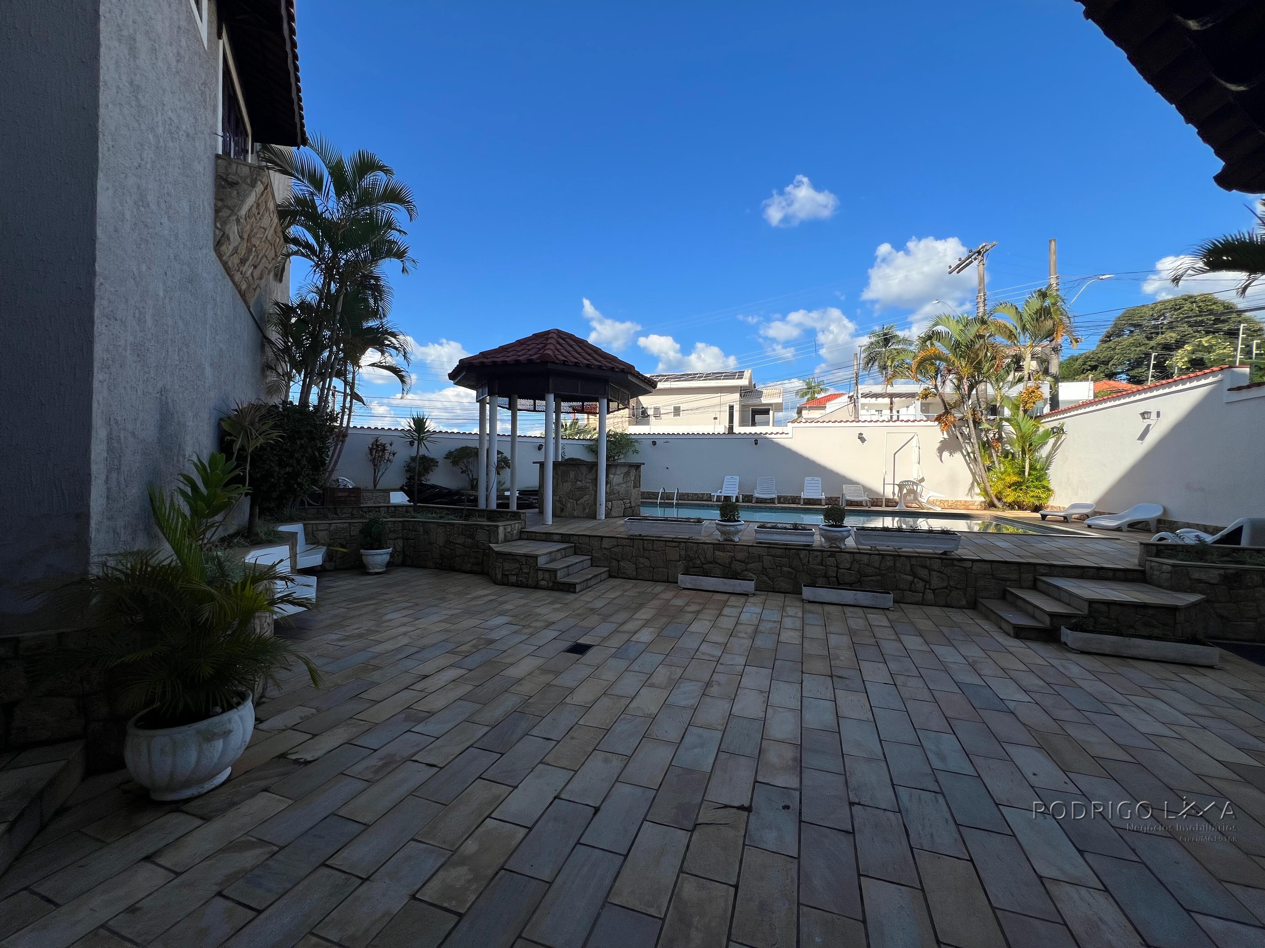 Apartamento de alto padrão para venda em São Lourenço