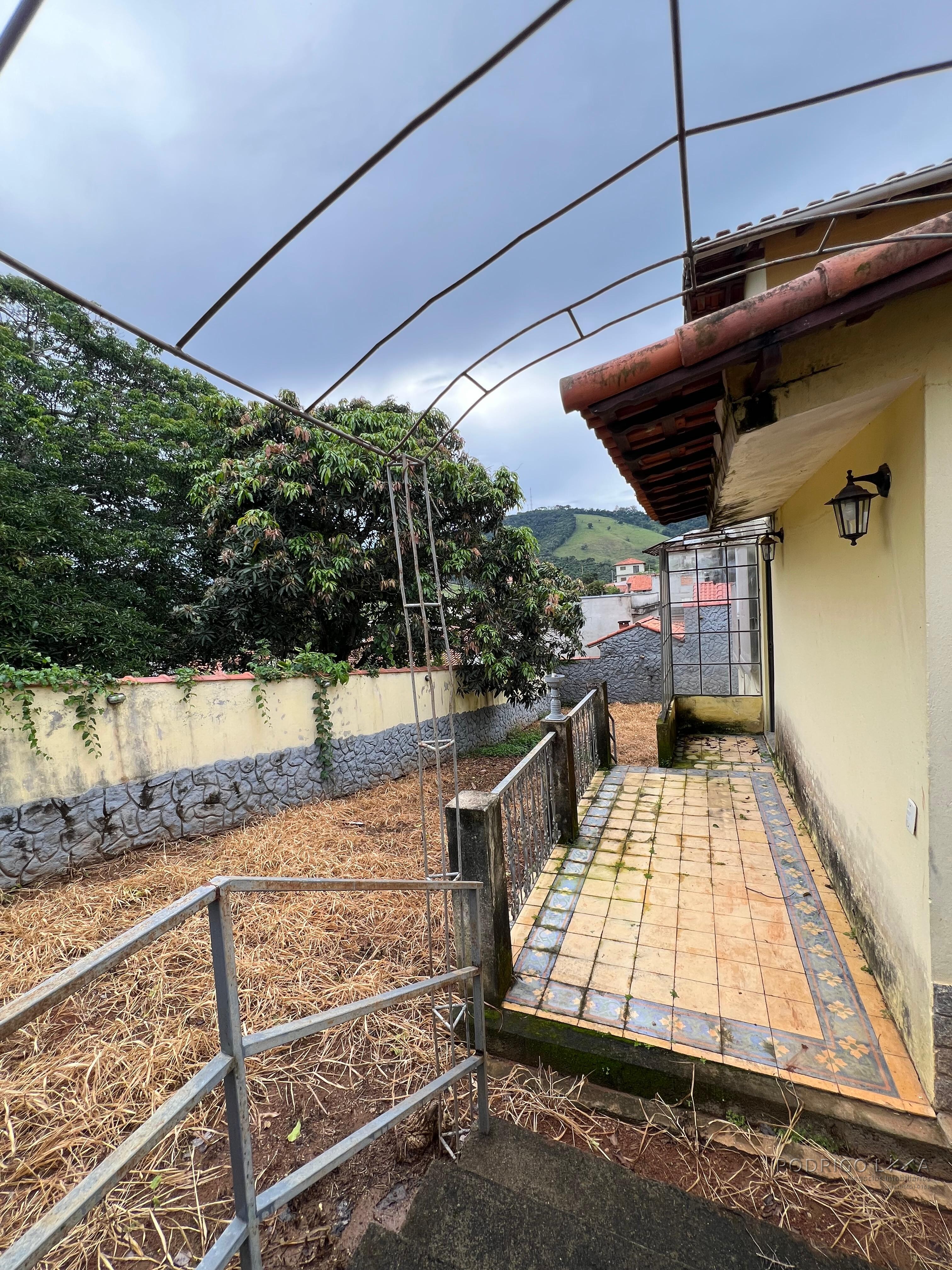 Casa para venda em São Lourenço MG
