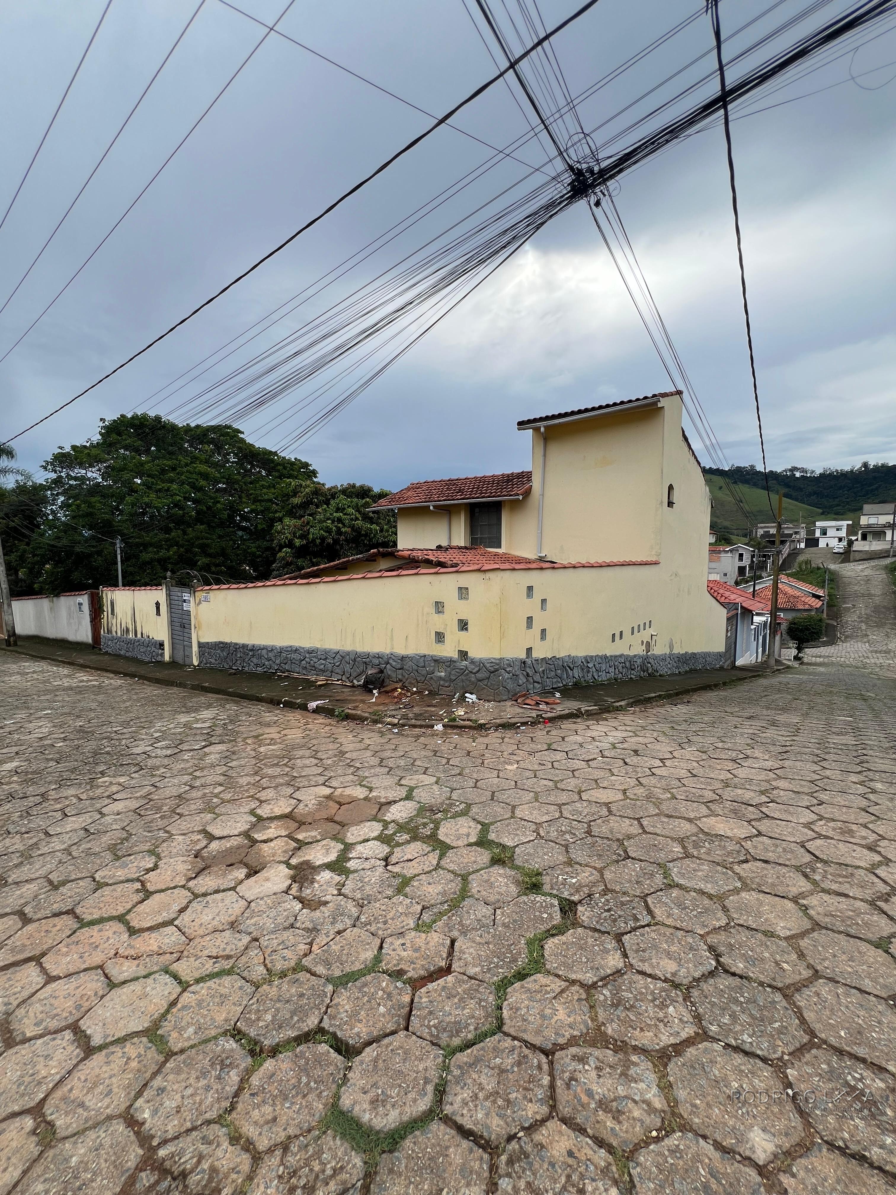 Casa para venda em São Lourenço MG