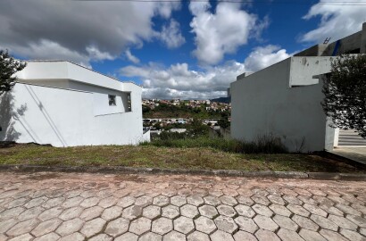 Ótimo lote para venda em São Lourenço MG