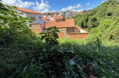 Ótimo lote para venda em São Lourenço MG