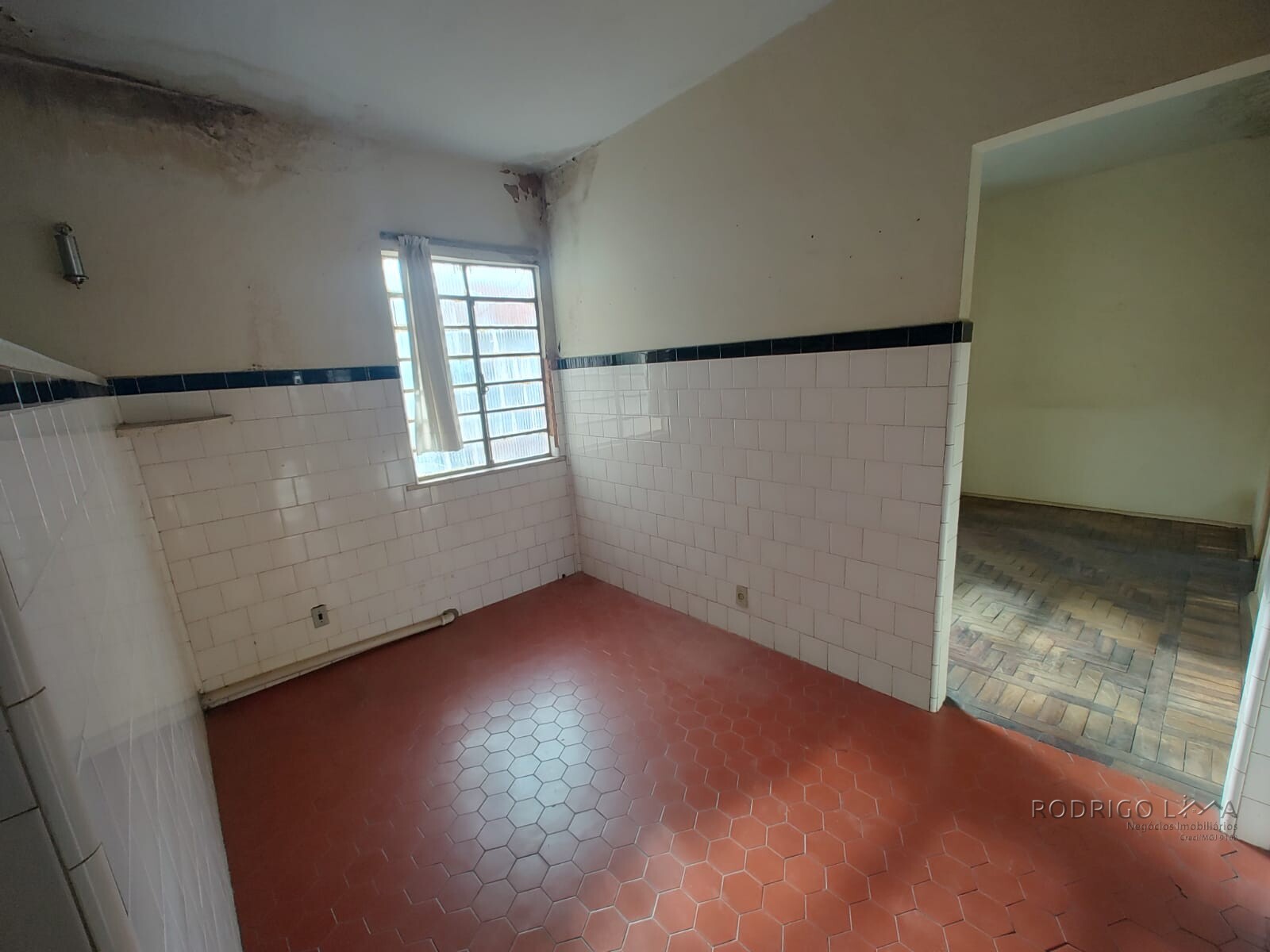 Casa com ponto comercial para venda em São Lourenço MG