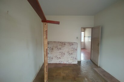 Casa com ponto comercial para venda em São Lourenço MG