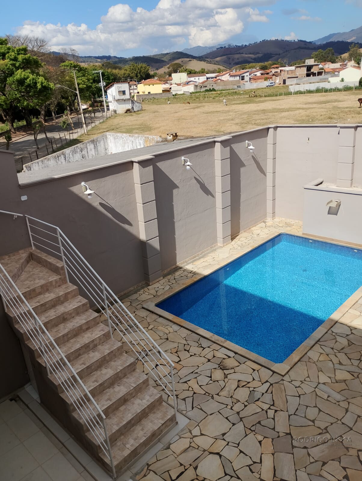 Casa de alto padrão para venda em Itanhandu MG