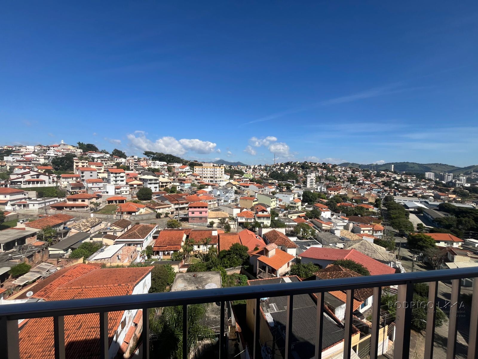 Lindo Apartamento amplo em São Lourenço MG
