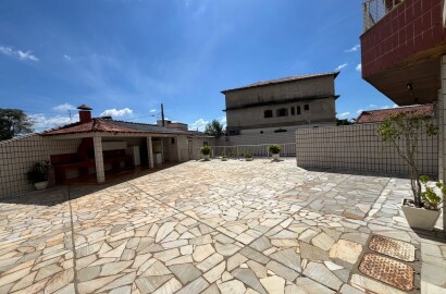 Lindo Apartamento amplo em São Lourenço MG