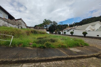 Excelente lote á venda em São Lourenço Mg