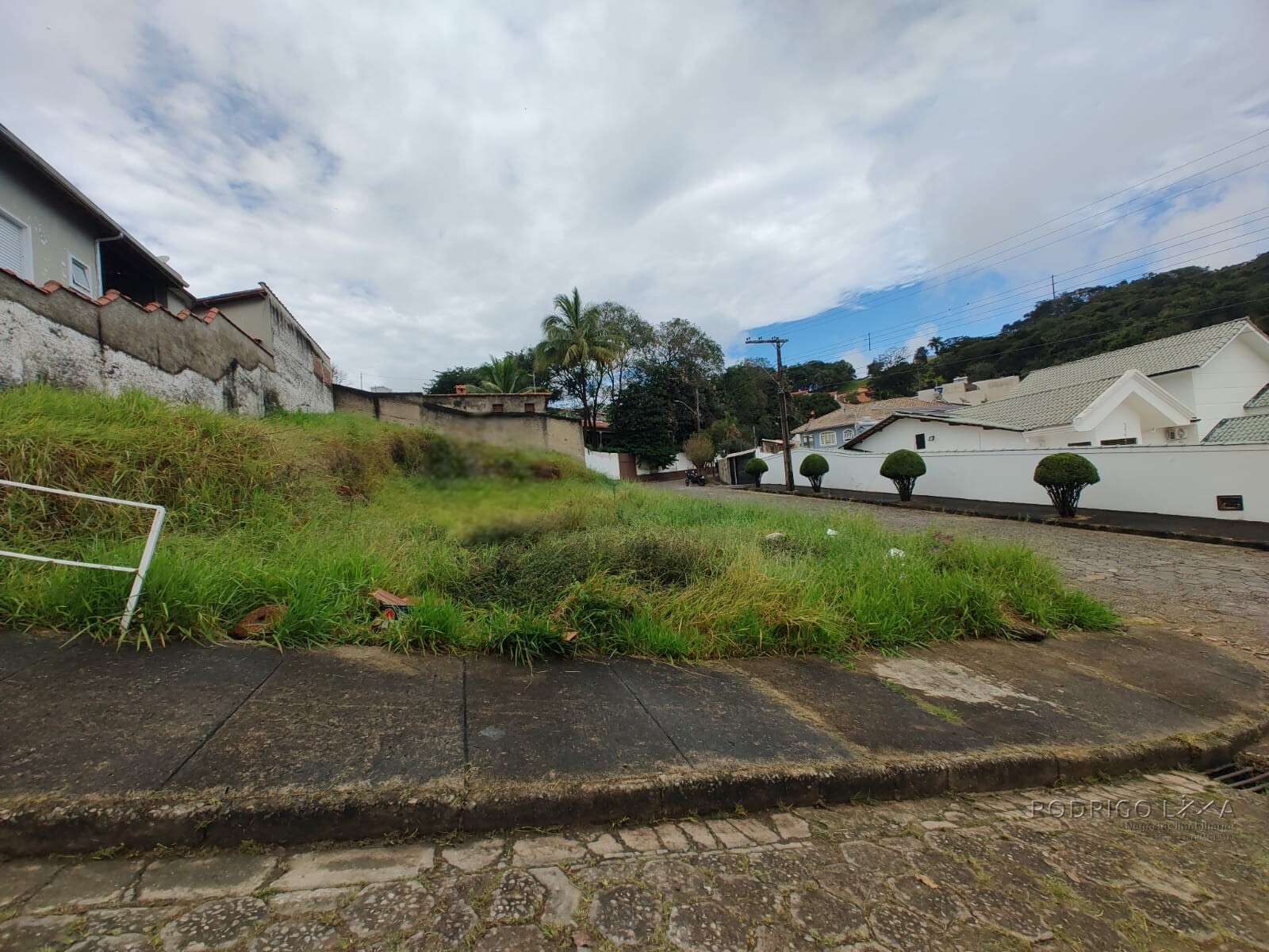 Excelente lote á venda em São Lourenço Mg