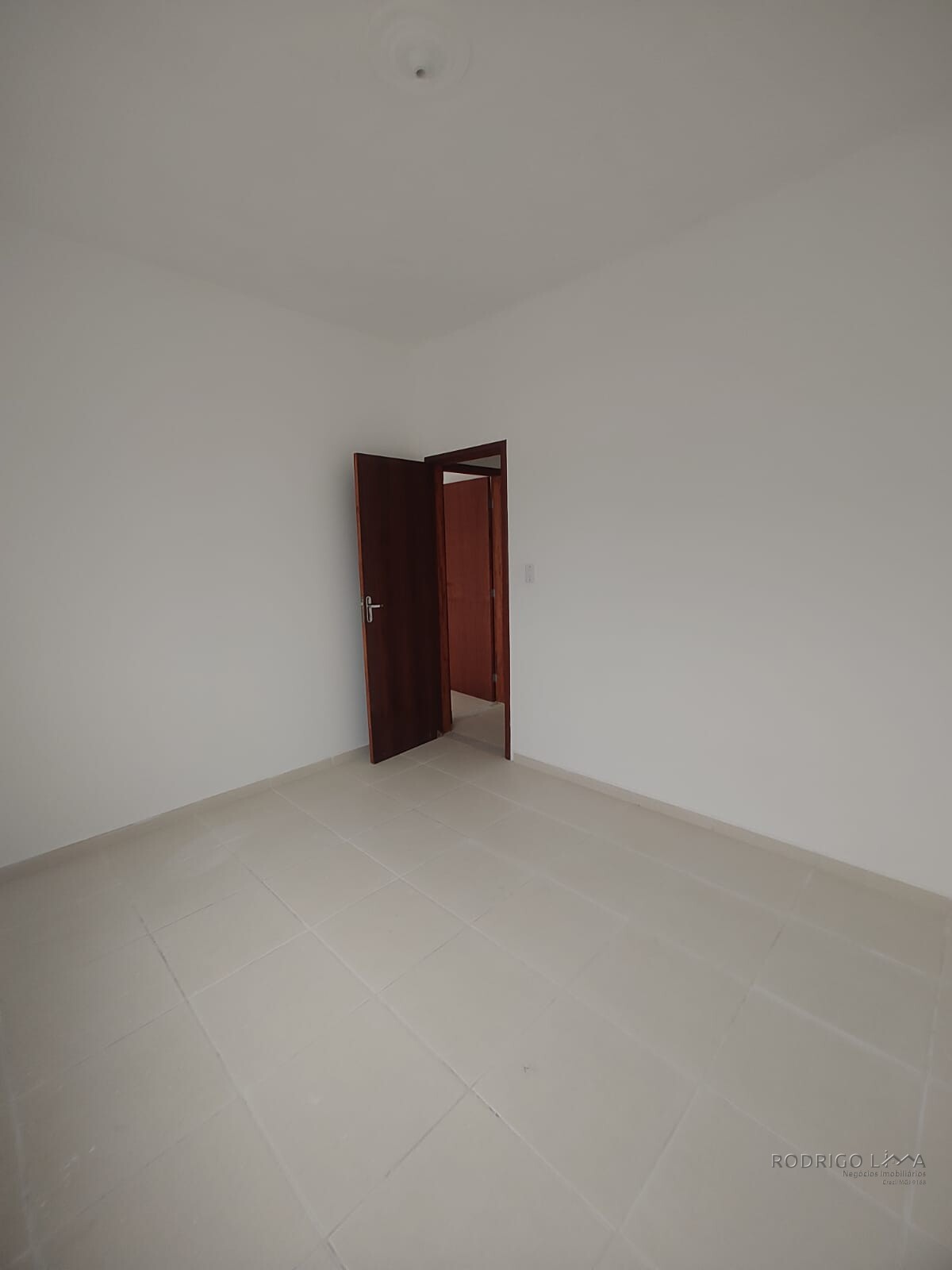Linda casa á venda em São Lourenço MG