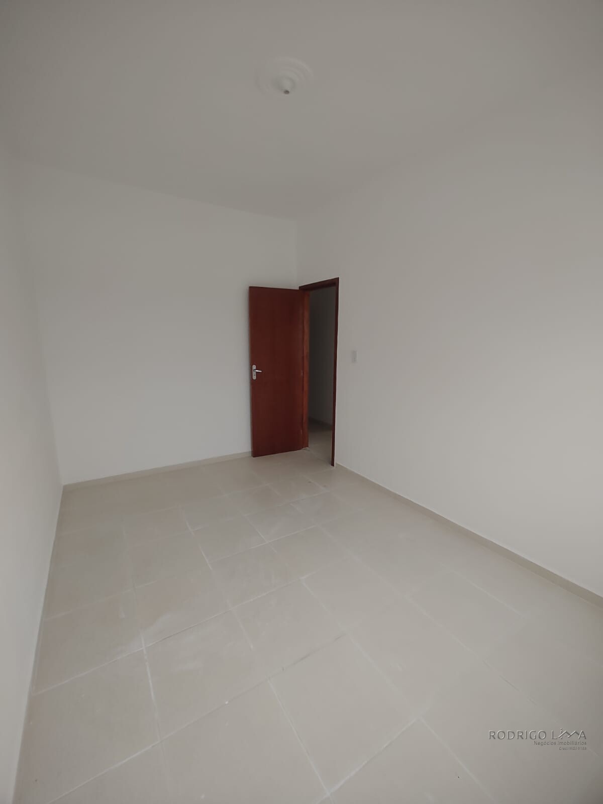 Linda casa á venda em São Lourenço MG