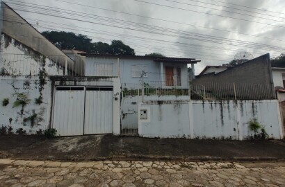 Casa para venda em São Lourenço MG