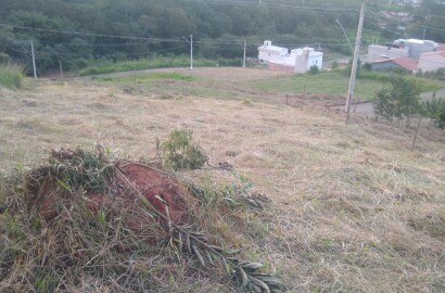 Ótimo Lote para venda em São Lourenço Mg