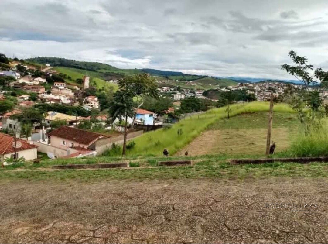 Lote para venda em São Lourenço MG