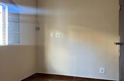 Casa térrea á venda – próximo ao centro de São Lourenço - MG