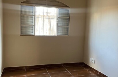Casa térrea á venda – próximo ao centro de São Lourenço - MG