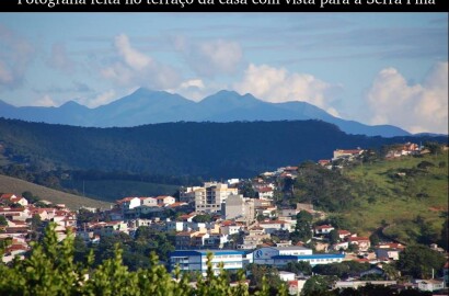 Casa estilo chalé para venda em São Lourenço MG